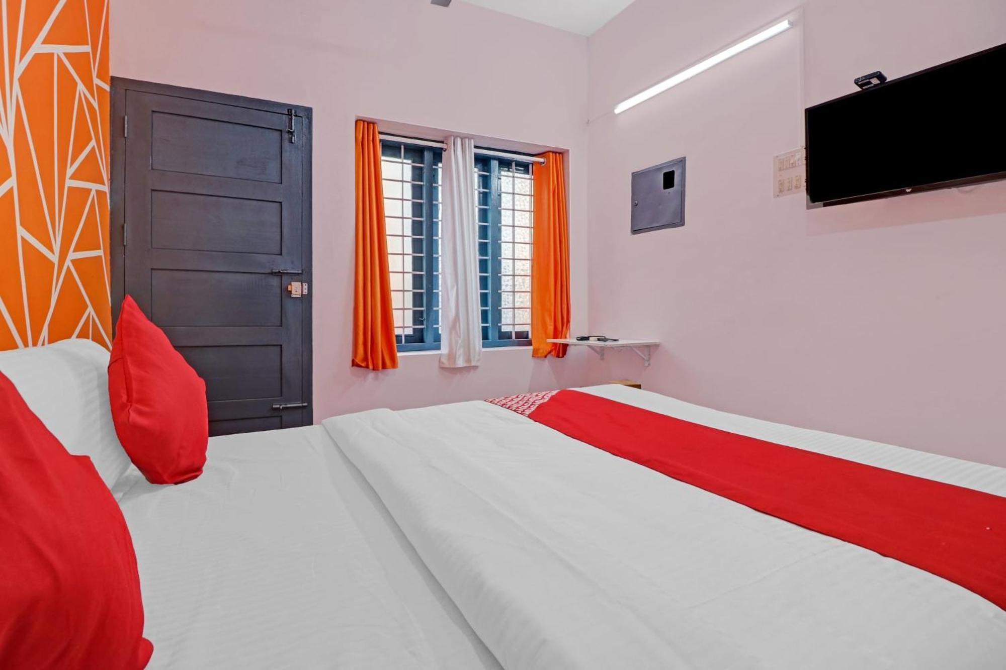 Super Hotel O Skywind Kazhakuttam ภายนอก รูปภาพ